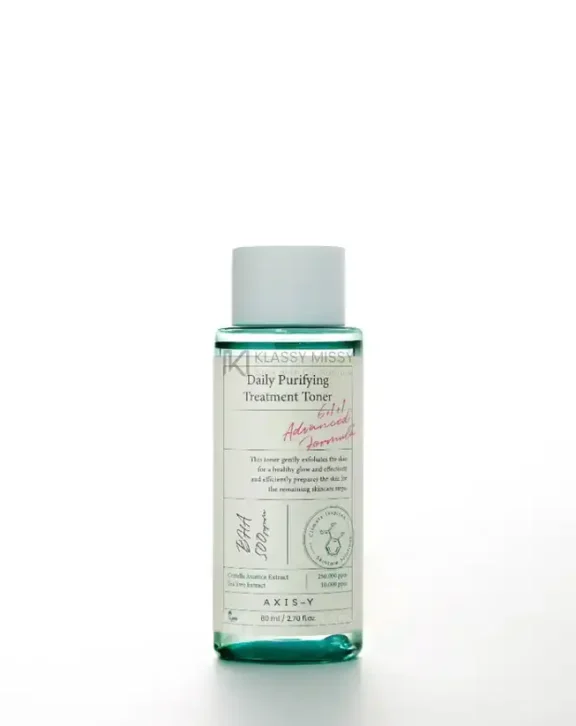 AXIS-Y - Daily purifying Treatment Toner - Tonique purifiant quotidien 80 ml est un soin liquide conçu pour préparer la peau après le nettoyage, apporter de l'hydratation et cibler les besoins spécifiques indiqués par sa formule.